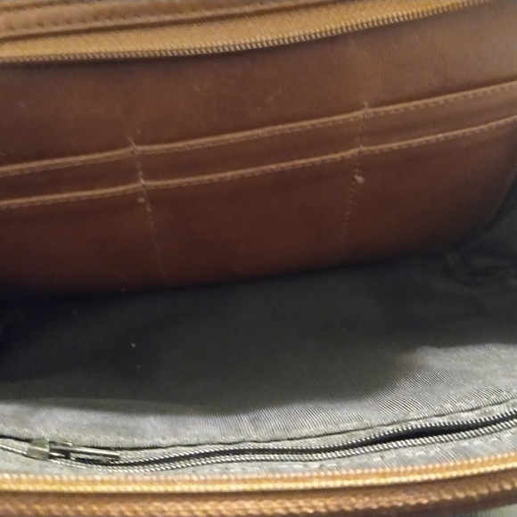 SAS Brown Leather shoulder purse - Picture 4 of 9